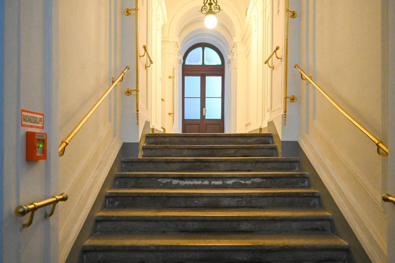 شقة Modern Duplex Museumsquartier فيينا المظهر الخارجي الصورة